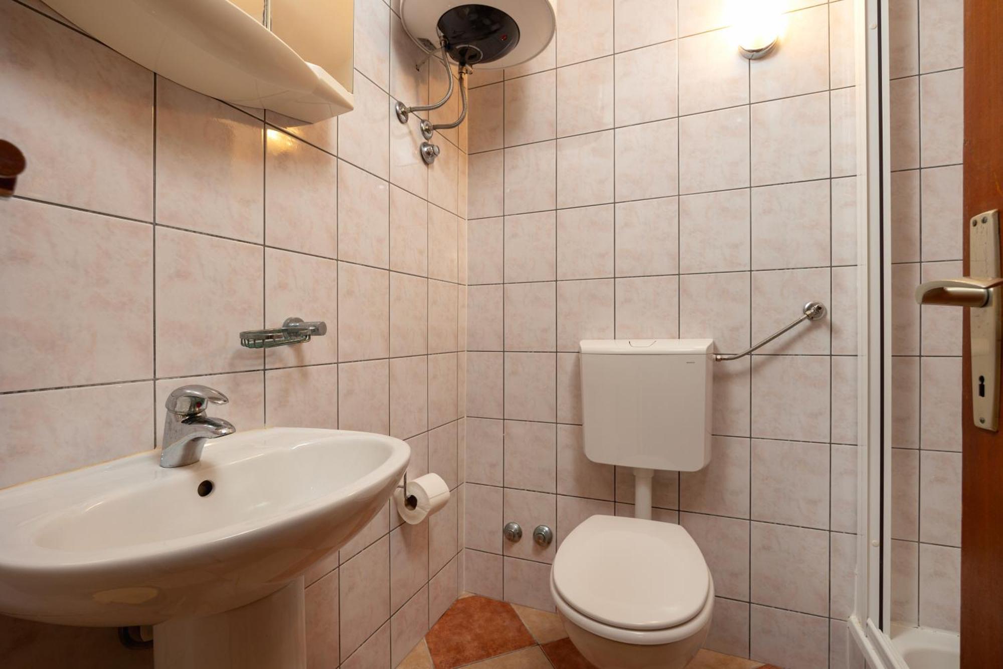 Premium Apartments - Lavica Beach Podstrana Ruang foto