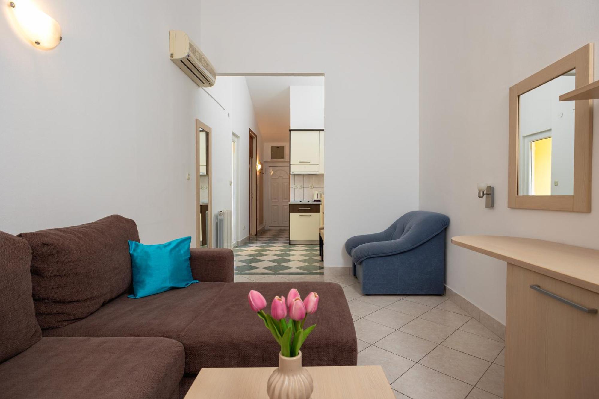 Premium Apartments - Lavica Beach Podstrana Ruang foto