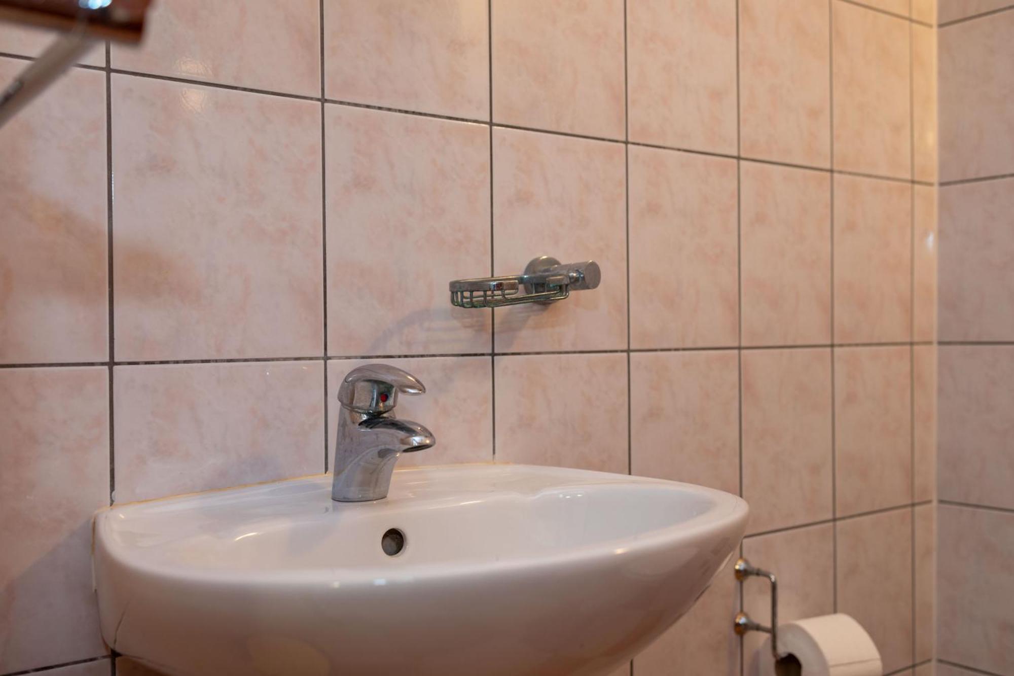 Premium Apartments - Lavica Beach Podstrana Ruang foto